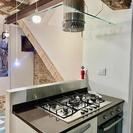 “la Casa Di Lia” *